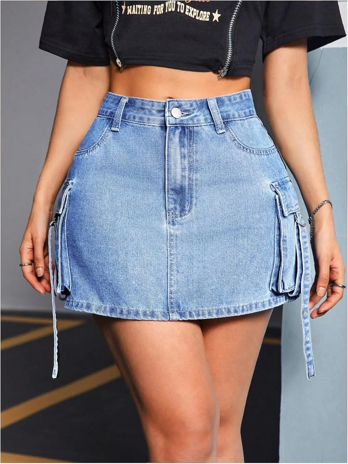 MakeMeChic Women's Denim Skirt Button Y2k Mini Cargo Jean Skirts with Flap Pocket